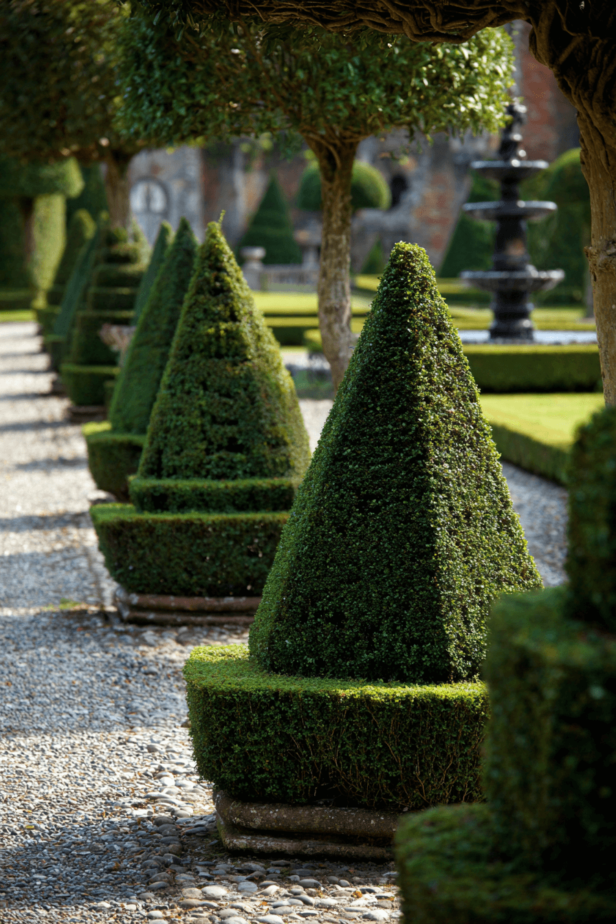 25 Antique Yard Decor Ideas for a Warm and Inviting Outdoor Vibe 16 Formal Green Balance